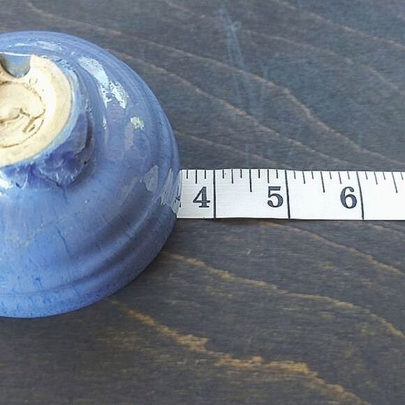 Small light blue ceramic artisan made bowl - Picture 4 of 5